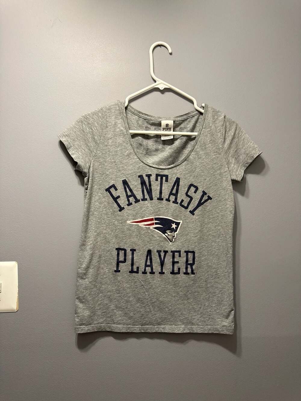 Victoria's Secret PINK NFL New England Patriots Fantasy Player T-Shirt Size Smal